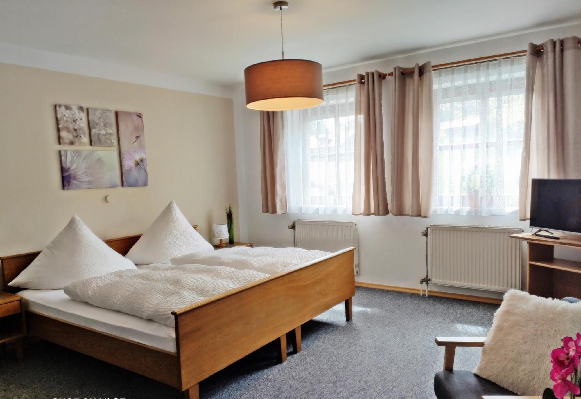 Pension Philippsreut "Zum Pfenniggeiger" Am Goldsteigwanderweg 外观 照片
